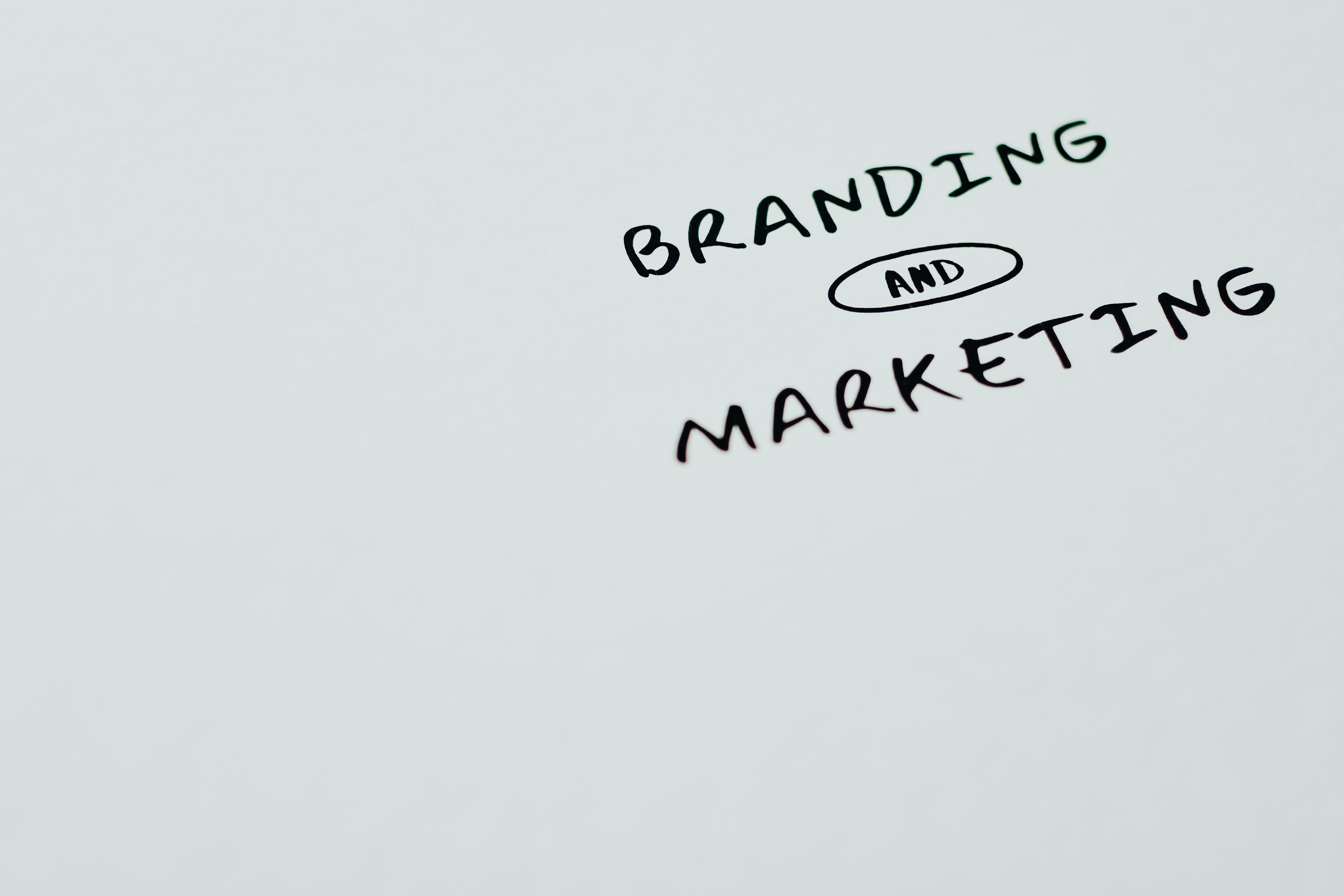 Pentingnya Konsistensi Visual dalam Branding dan Marketing