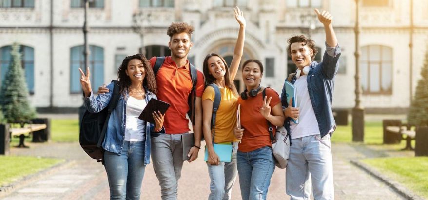 Tantangan Kepemimpinan Generasi Muda: Mempersiapkan Pemimpin Visioner Masa Depan