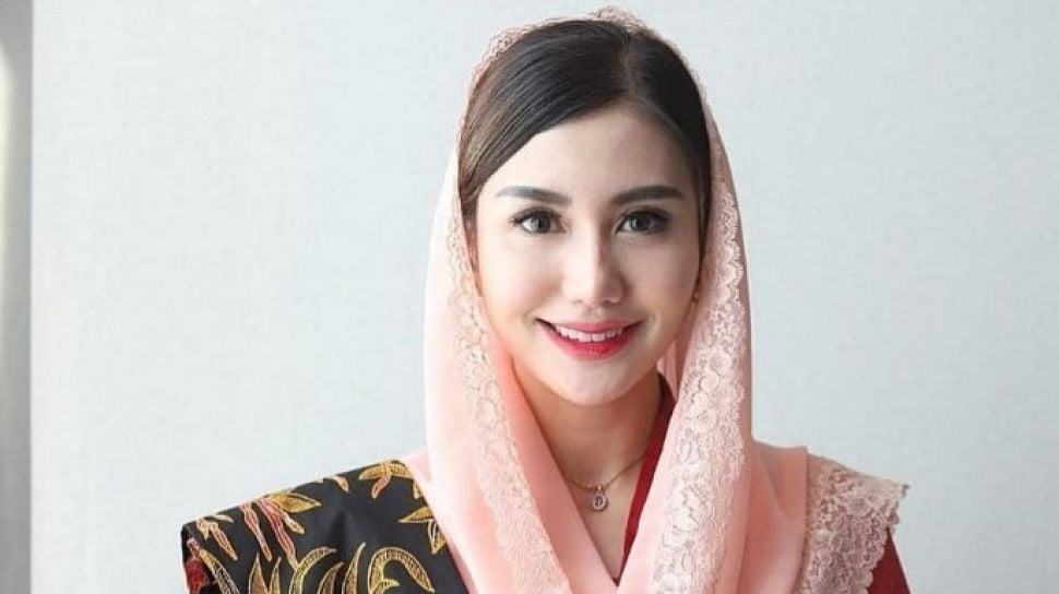 Menelusuri Jejak Politisi: Profil Novita Hardini (PDI-P) Daerah Pemilihan Jawa Timur VII