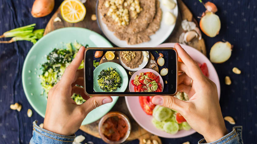 Di Balik Foto Makanan yang Estetik: Fakta Mengejutkan Dunia Food Blogger