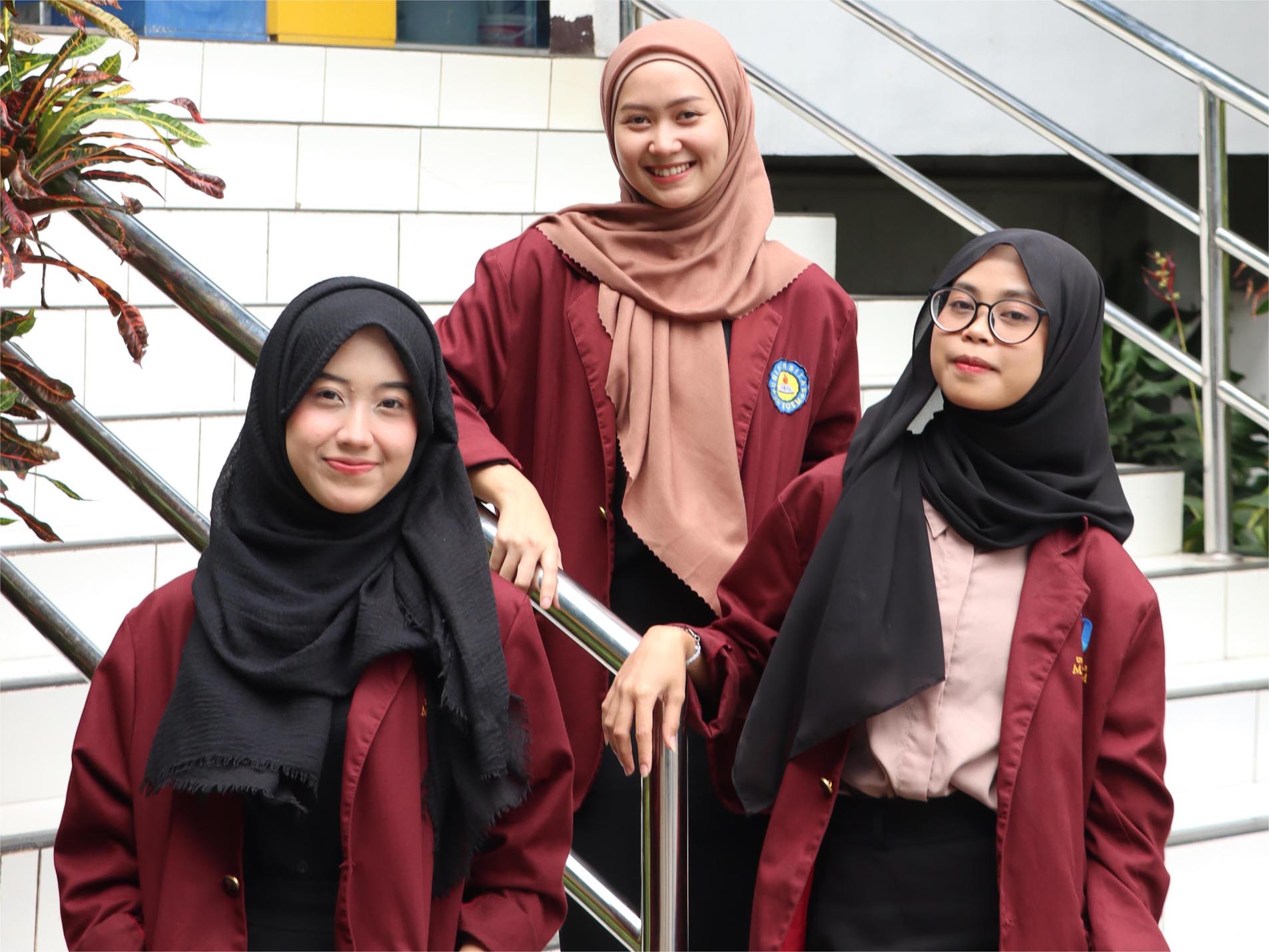 Lulusan Manajemen Bisnis Syariah Kerja Apa Saja? Dimana Universitas di Bandung yang Menyediakan Kelas Karyawan?