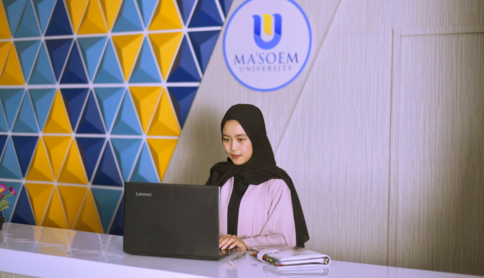 Meningkatkan Kualitas Karya Ilmiah: Tantangan dan Peluang bagi Dosen di Era Digital