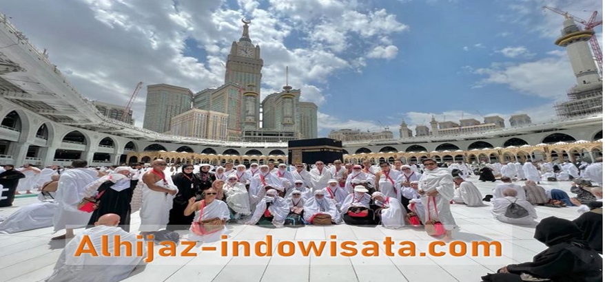 Liburan Sekolah Penuh Makna dengan Umroh Bulan Juli Bersama Keluarga, Cek Paket Umroh Juli