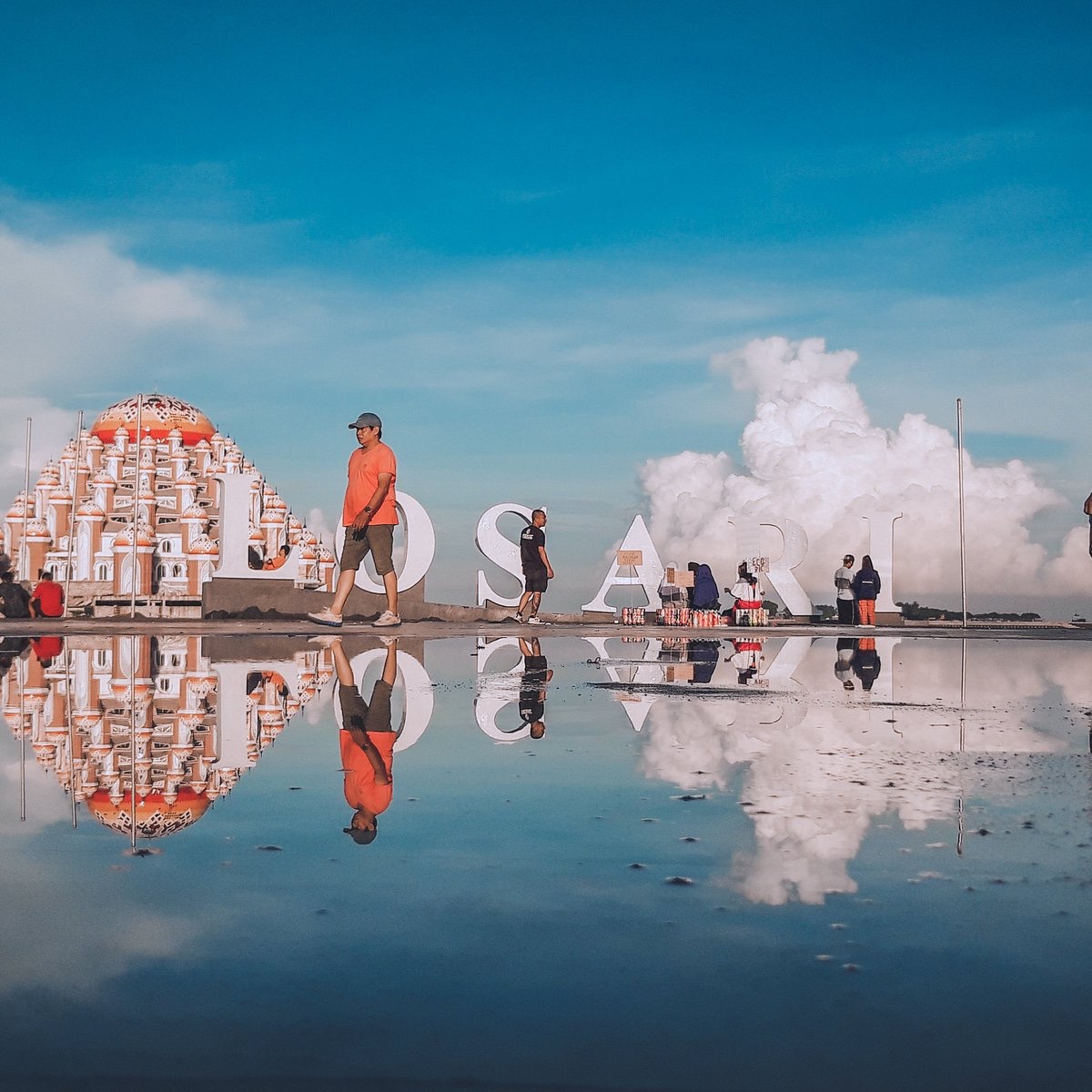 Menjelajahi Wisata Pantai Losari, Destinasi Favorit untuk Menikmati Makassar